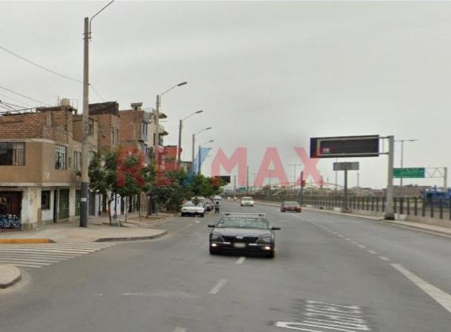 Casa en Venta en Lima Cercado - Więcej