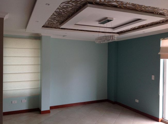 Apartamento en venta en El Condado - Więcej