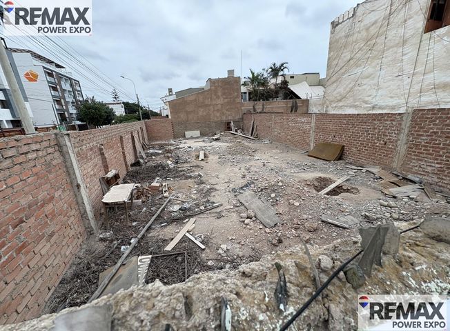 Terreno en Venta en Santiago de Surco - Bild 5
