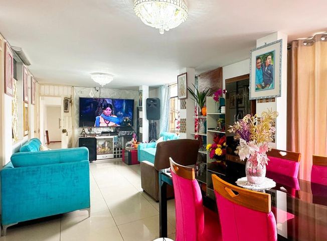 Departamento en Venta en Santiago de Surco - Więcej