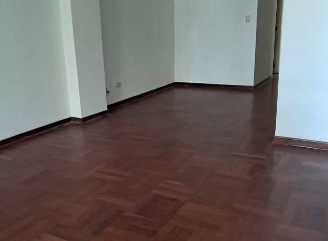 Departamento en Venta en San Borja - Widok 4