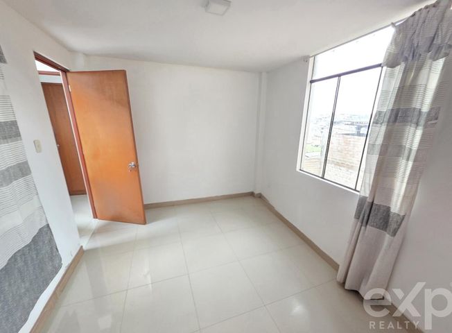 Casa en Venta en Villa María del Triunfo - Widok 5