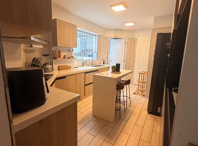 Departamento en Venta en Santiago de Surco - Mehr