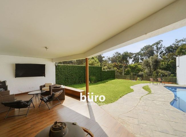 Casa en Venta en Santiago de Surco - Więcej