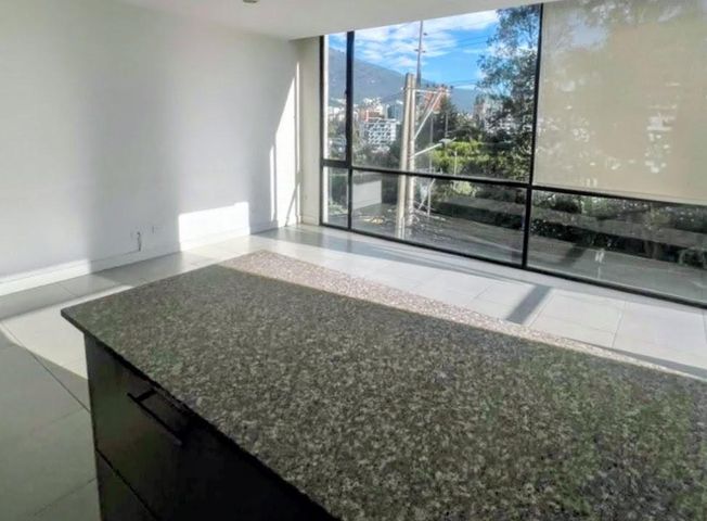 Apartamento en venta en Gonzalez Suarez - Ansicht 3