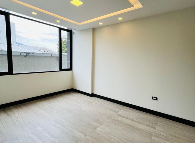 Apartamento en venta en Gonzalez Suarez - Więcej