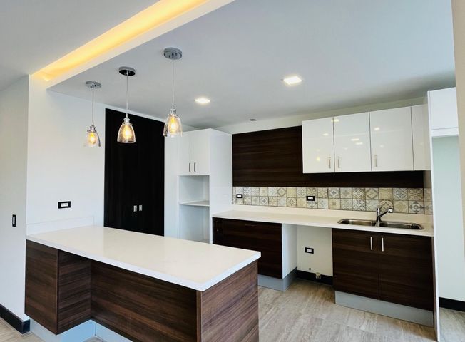 Apartamento en venta en Gonzalez Suarez - Widok 4