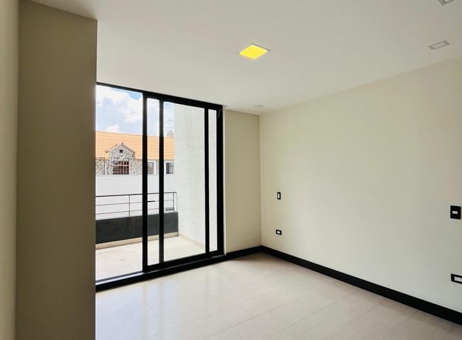 Apartamento en venta en Gonzalez Suarez - Widok 5