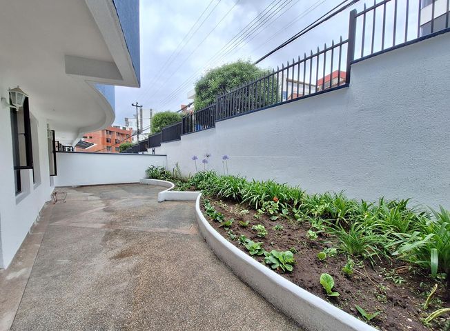 Apartamento en venta en El Batan - Meer