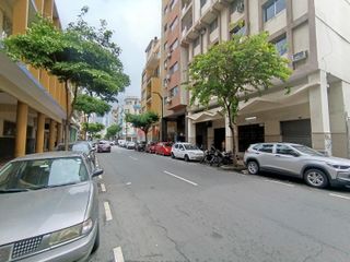 Departamento en venta con baja de precio en Centro De Guayaquil