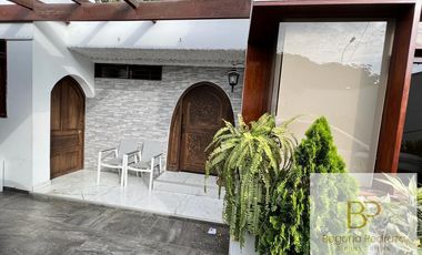 Casa en Venta en Santiago de Surco - Vista 3