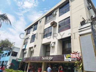 Departamento en alquiler con baja de precio en Urdesa