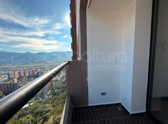 Apartamento en arriendo en Medellín en Las Palmas Medellin