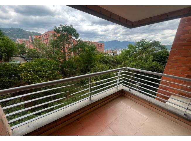 Apartamento en arriendo en Envigado