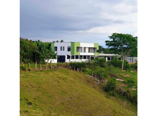 Casa en arriendo en San Jose Sur