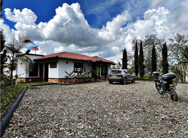 Casa en arriendo en Rionegro