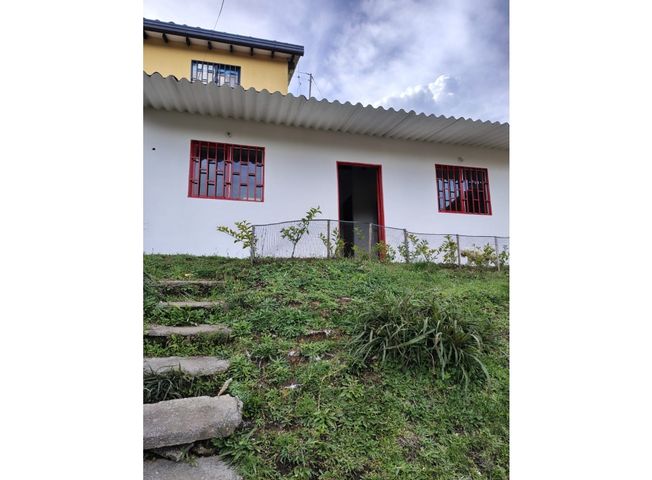 Casa en arriendo en Rionegro