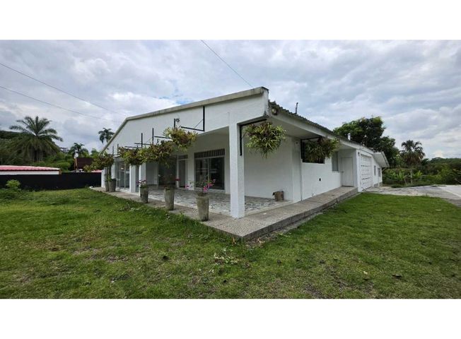 Casa en arriendo en Armenia