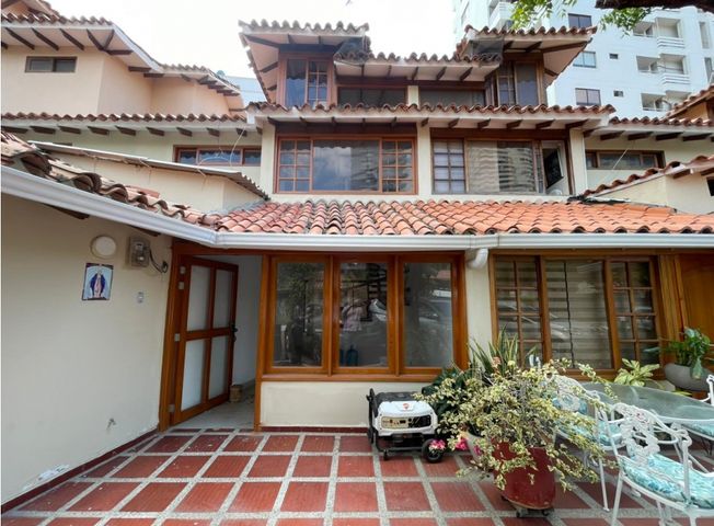 House for rent in Santa Marta
