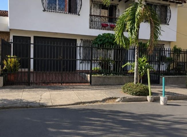 Casa en arriendo en Cali