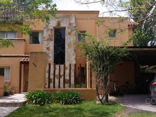 Alquiler ANUAL Casa en San Isidro labrador Villanueva