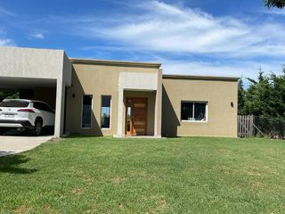 Foto 3 de Casa - El Canton - Norte