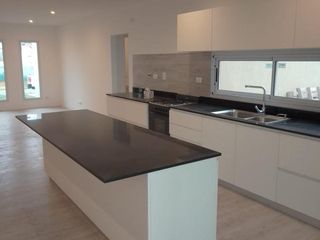 Foto 10 de Casa - El Canton - Norte