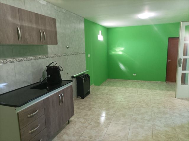 Departamento en alquiler de 1 dormitorio c/ cochera en Comodoro Rivadavia