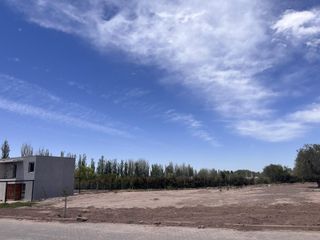Terreno en Pueblo Malbec Barrio Privado Apto para 2 Duplex -  Lujan de Cuyo