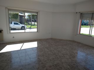 Foto 7 de VENTA DE CASA EN Lobos