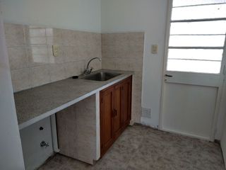 Foto 5 de VENTA DE CASA EN Lobos