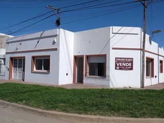 Foto 2 de VENTA DE CASA EN Lobos
