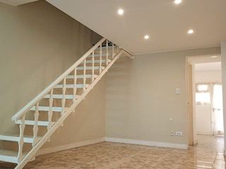 Foto 1 de Venta - Dúplex tres Ambientes con trotadora y patio - Maipú 3943