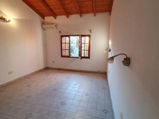 Foto 2 de INDEXA VENDE Casa en Barrio Los Tilos