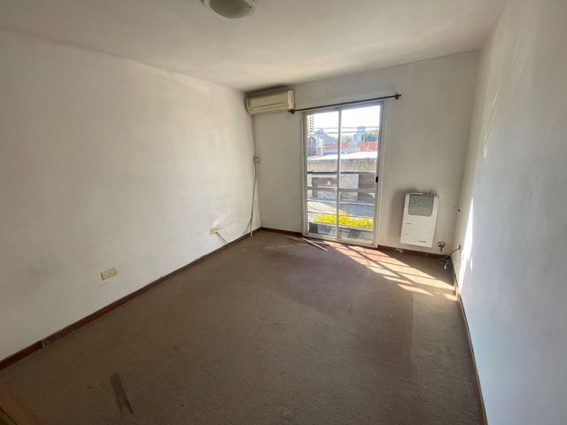 Departamento en venta ESCOBAR, tres ambientes