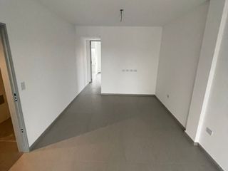Foto 2 de Departamento en venta en Quilmes Centro