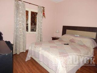 Foto 9 de Casa PH en Venta en Quilmes Oeste