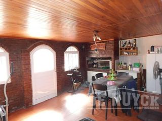 Foto 11 de Casa PH en Venta en Quilmes Oeste
