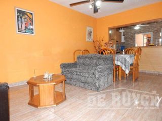 Foto 4 de Casa PH en Venta en Quilmes Oeste