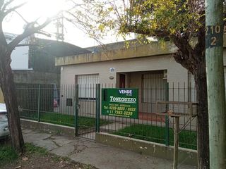 Foto 2 de VENDE CASA