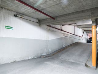 COCHERA CUBIERTA en VENTA - CONGRESO