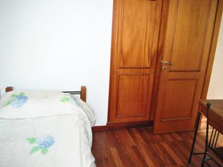 Casa en venta - 6 dormitorios 5 baños 3 Cocheras - 360mts2 - La Plata
