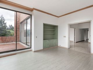 Foto 3 de apartamento en venta en cerros de niza. Cod V8561