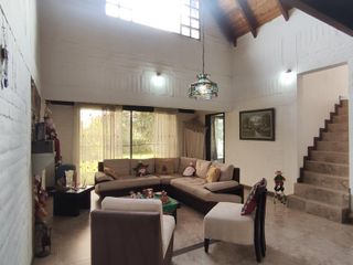 Casa en Venta de 4 habitaciones en Planta Baja con Terreno de 1800m², Valle de los Chillos, Conocoto