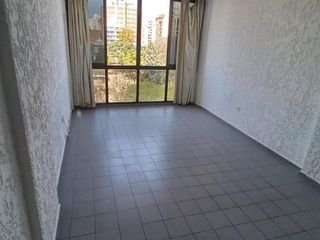 Foto 3 de ALQUILER MONOAMBIENTE FRENTE A PLAZA COLON BARRIO ALBERDI CORDOBA