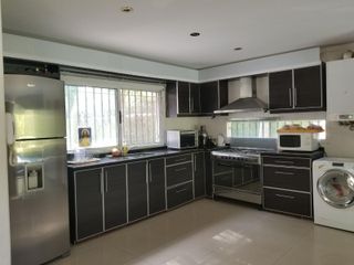 Foto 3 de TRONADOR - Casa en Venta - Ingeniero Maschwitz