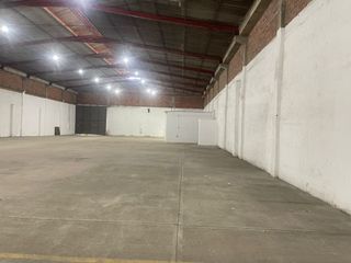 Foto 4 de bodega en arriendo en zona industrial. Cod A5459