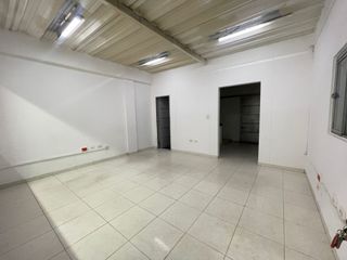 Foto 7 de bodega en arriendo en zona industrial. Cod A5459