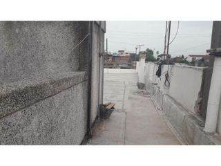 Foto 9 de Casa 4 amb con patio, terraza, local - Loma Hermosa CENTRO - MUY BUENA