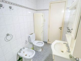 PH en venta - 2 dormitorios 1 baño - 71mts2 - La Plata